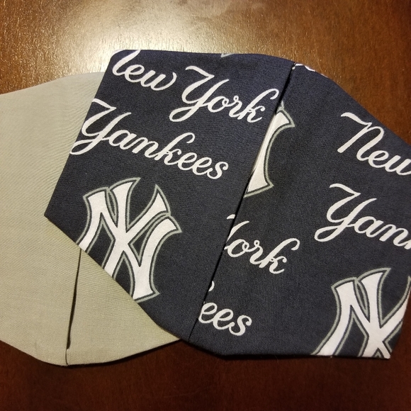Hand Crafted Other - New York Yankees Cotton Facemask